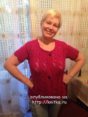 Вязаная спицами кофточка – работа Натальи. Вязание спицами.