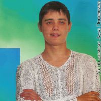 Мужской пуловер, связан спицами.