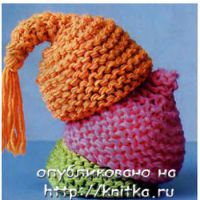 Вязаные шапочки.