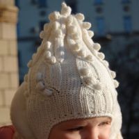 Теплая шапочка для девочки.