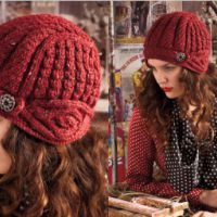 Шапочка-шлем из Vogue Knitting.