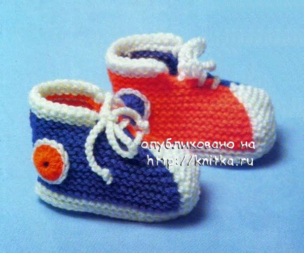 Вяжем первую обувь для любимого малыша — пинетки кеды спицами
