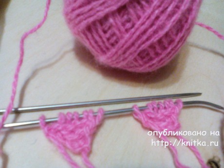 Шапочка для девочки с ушками. Работа Светланы Норман вязание и схемы вязания