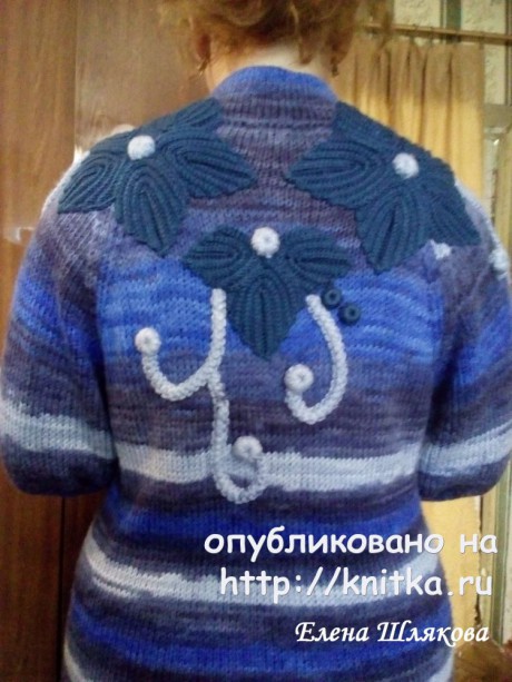Женское пальто спицами. Работа Елены Шляковой вязание и схемы вязания