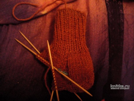 Детские носки спицами. Работа Светланы Норман вязание и схемы вязания