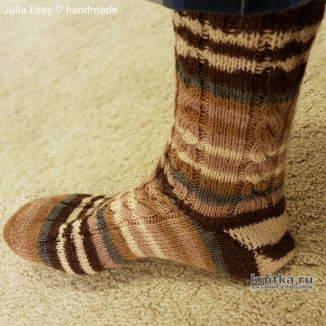 Вязаные мужские носки спицами. Работа Julia Easy вязание и схемы вязания