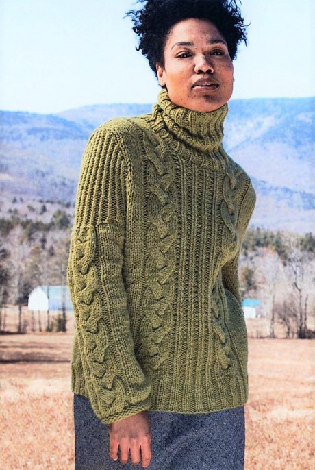 Женский свитер спицами с высоким горлом
