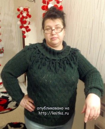 Вязаный спицами пуловер – работа Оксаны Усмановой. Вязание спицами.