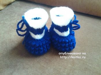 Вязаные детские пинетки. Работы Риммы. Вязание спицами.