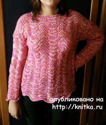Джемпер для девочки 14 лет. Работа Александры Карвелис. Вязание спицами.